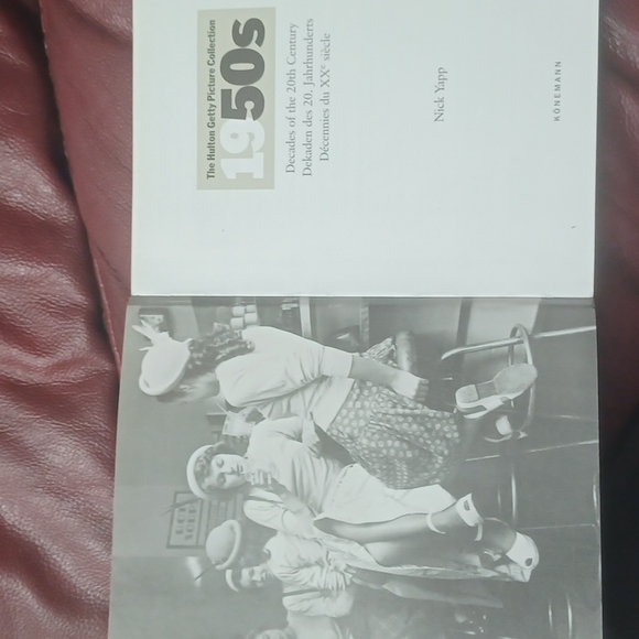 BOOK 1950 THE HULTON GETTY PICTURE COLLECTION - Picture 4 of 4
